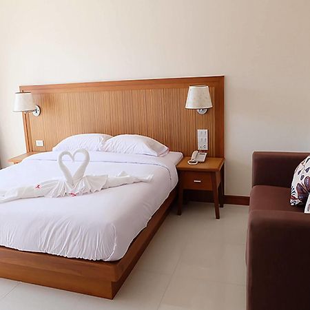 D Hotel Патая Екстериор снимка