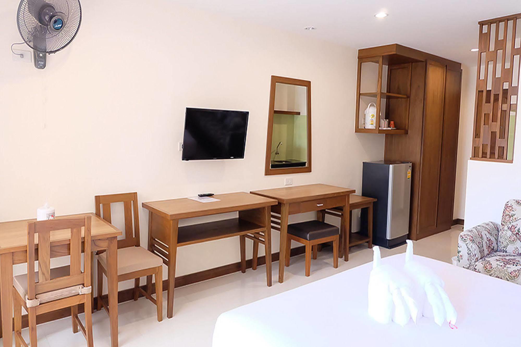 D Hotel Патая Екстериор снимка